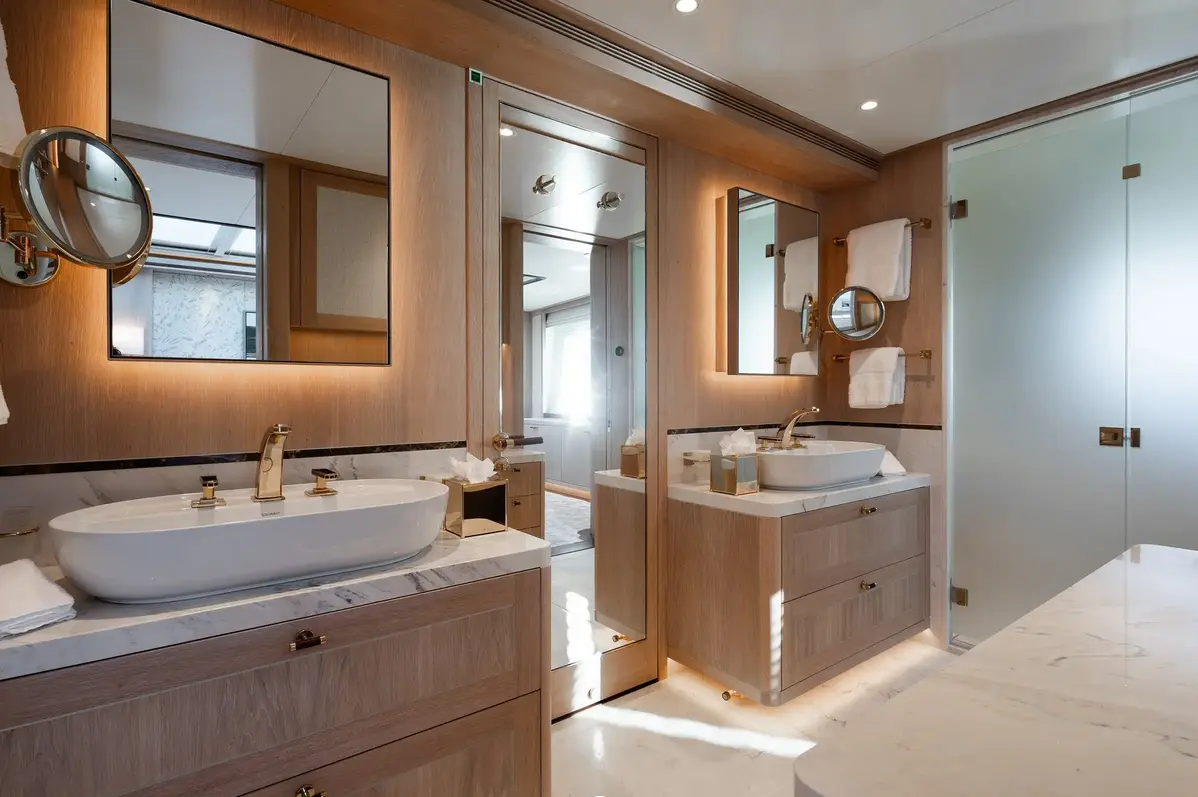 Seaflower Master Cabin 3